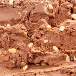 Chocolate - Chocolate mani cruch