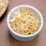 Cebola em flocos