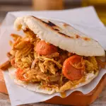 Arepa de jamon y queso