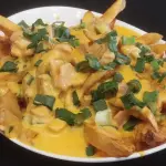 Papas Fritas con Cheddar