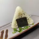 Oniguiri de Salmon fresco