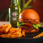 The Club Burger