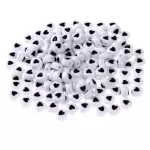 Cuentas blancas con corazón negro