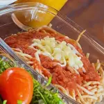 PORÇÃO MACARRAO MOLHO TOMATE 400GRS