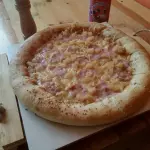 Super pizza de jamón