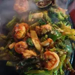 MARISCOS CON BRÓCOLI