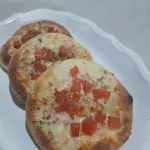 Queijo com tomate