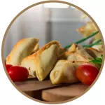 FECHADA DE FRANGO CATUPIRY