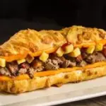 FILÉ COM CHEDDAR