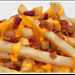 Batata Frita c/ cheddar e bacon 200g