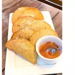 Pasteis de Queijo provolone