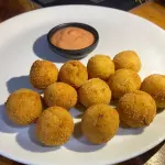 Bolinha de Queijo