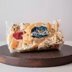 PETISCO DE PROVOLONE COM TOMATE SECO