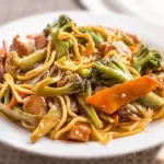 Yakissoba de frango