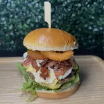 Best mega burguer