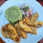 Pollo Crispy Con Arroz Al Cilantro
