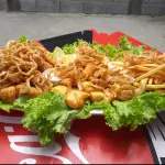 2 Peixes + Batatas e Cebola