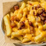 Fritas com Cheddar e Bacon