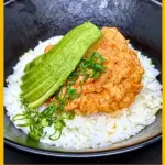 Spicy Salmón Bowl