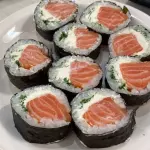Hossomaki salmão(10 peças)