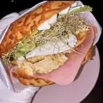 Bagel de pollo