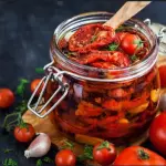 TOMATE SECO EM CONSERVA