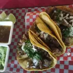 TACOS  DE RES