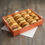 Party Box 12 Classic Cheeseburgers