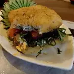 Hambúrguer de salmão