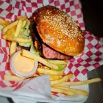 Hamburguesa hawaiana