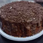 BOLO DE CHOCOLATE VULCÃO