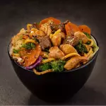 Yakisoba de Carne e Frango