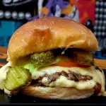 SMASH BURGER PICLES