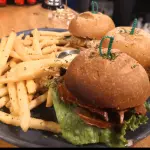 TRIADA DE HAMBURGUESAS