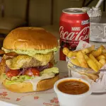 COMBO AMERICAN BURGUER