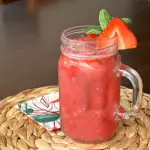 Agua de Fresa