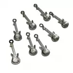 Dijes en forma de guitarra