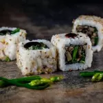URAMAKI SHIMEJI