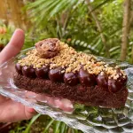 Fatia Brownie Ferrero Rocher