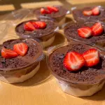BOMBOM ABERTO DE MORANGO LOW CARB