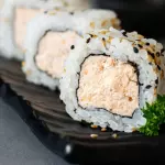 Uramaki Yaki Shake (8 un)
