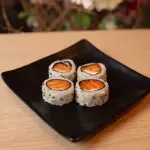 URAMAKI SALMÃO