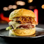 Hamburguer Black Churrasco