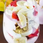 Yogurt con Fruta