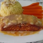 Salmão ao molho de laranja