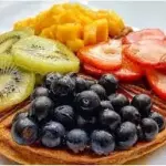 (3)Hot cakes ó (1)Waffle Frutal