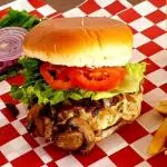 HAMBURGUESA CHORREADA
