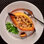 Salteña de POLLO