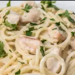 Tallarines con pollo