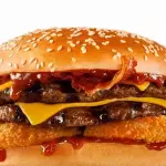 DOBLE WESTERN BACON C/PAPAS
